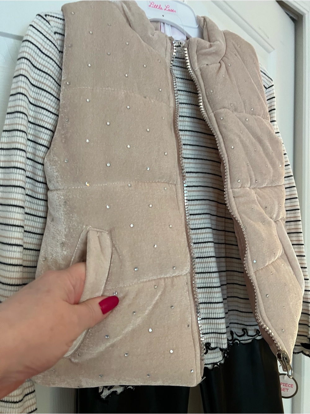 Little Lass Girls Sz 6 Quilted Vest, Shirt and Faux Leather Pants - 3 Piece Set - Picture 4 of 13